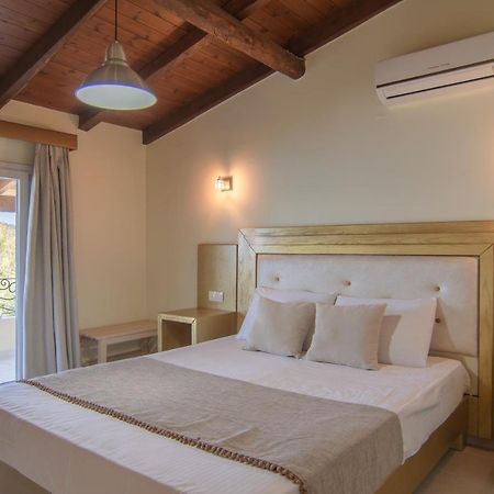 Villa Theodora View Apartments Afroditi Ájosz Jeórjosz Págon Kültér fotó