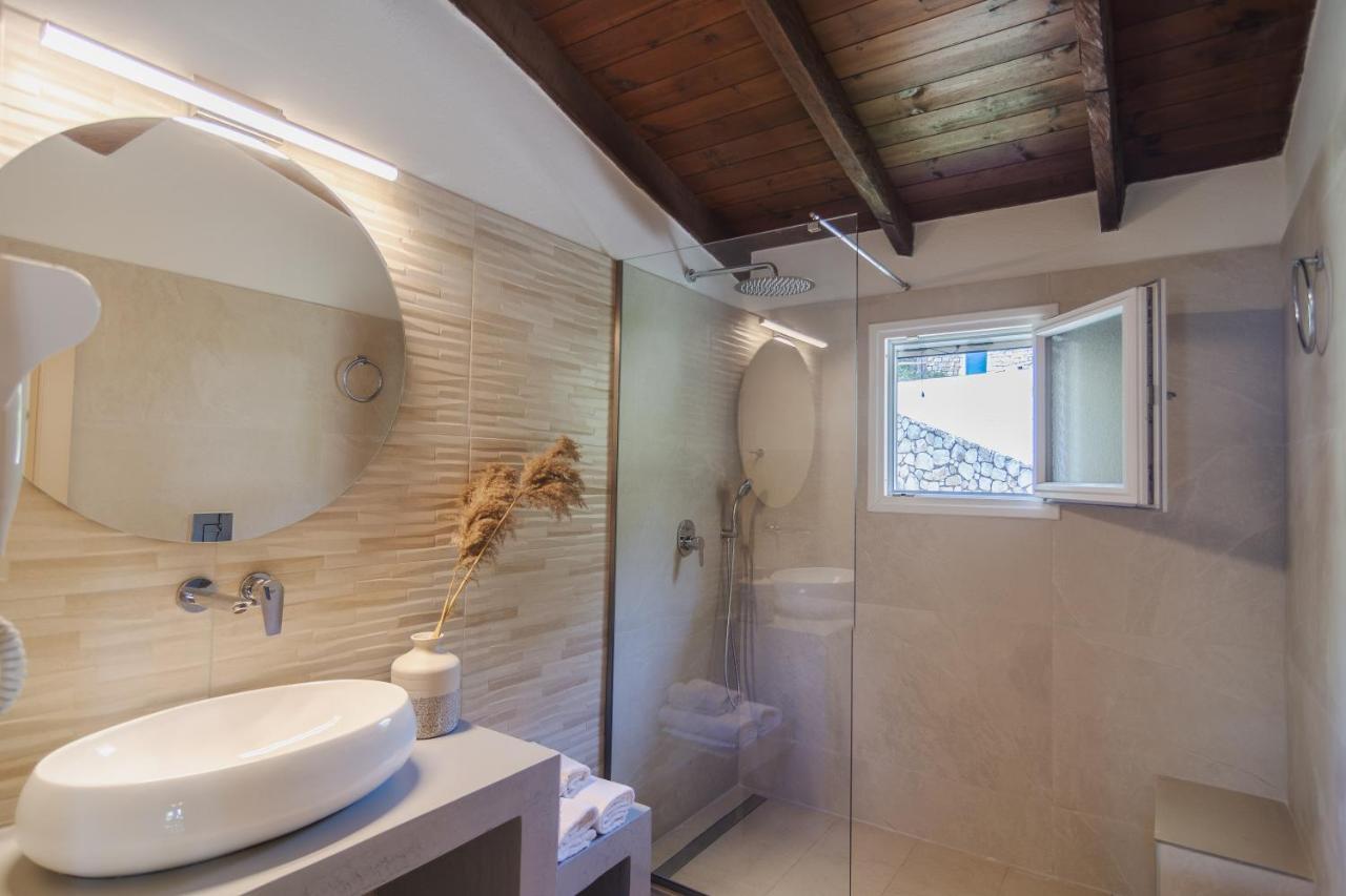 Villa Theodora View Apartments Afroditi Ájosz Jeórjosz Págon Kültér fotó
